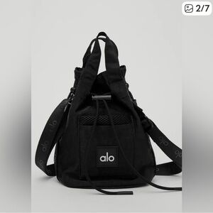 Alo yoga black crossbody bucket bag